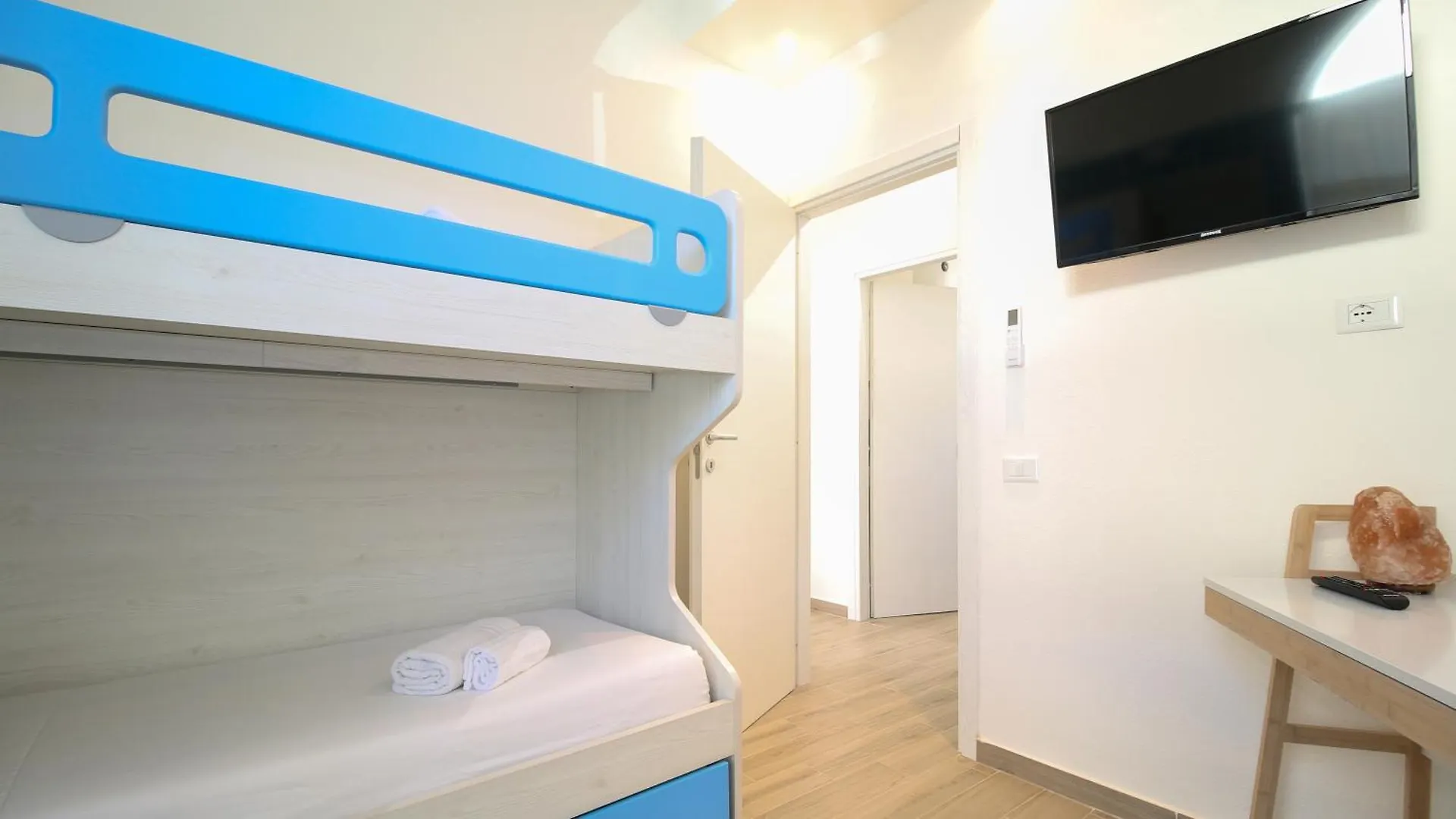 Appartamento La Vecchia Ancora Casa Vacanza Càbras 0*,  İtalya